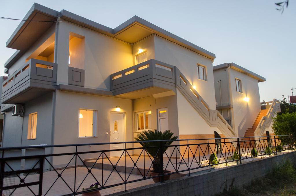 Iokasti Homes Kato Galatas Extérieur photo